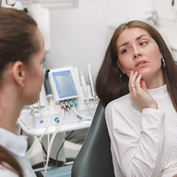 a patient visiting her orthodontist 