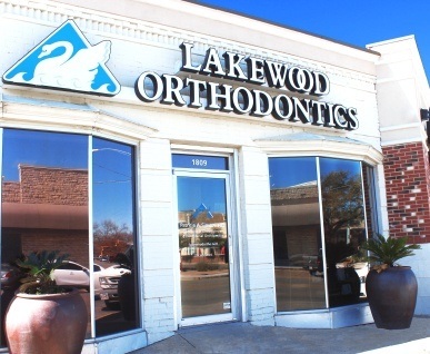 exterior of Lakewood Ortodontics
