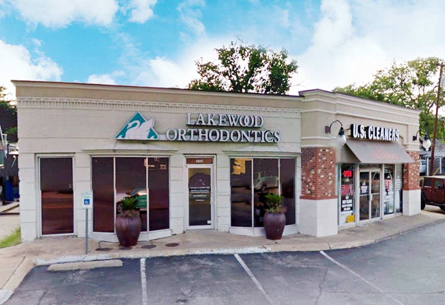 Lakewood Dallas building, Lakewood Orthodontics